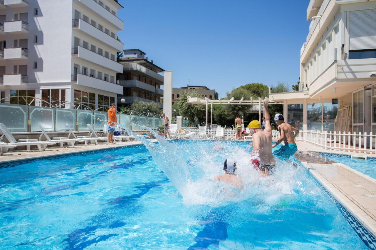 Hotel Solemare Milano Marittima Exteriér fotografie